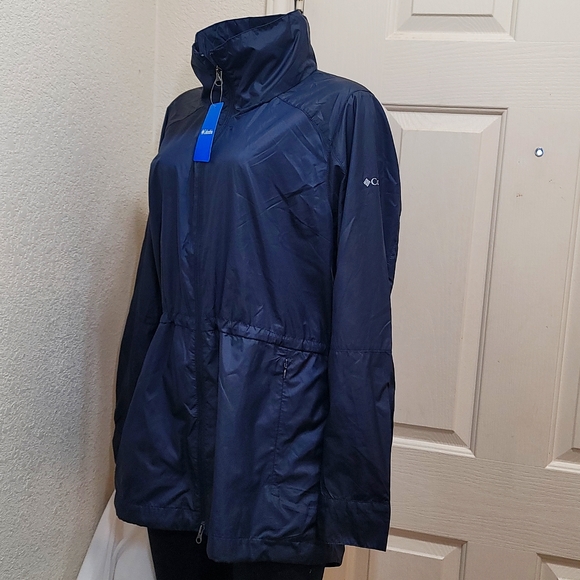 Columbia Isabella Lake Windbreaker - Picture 3 of 10